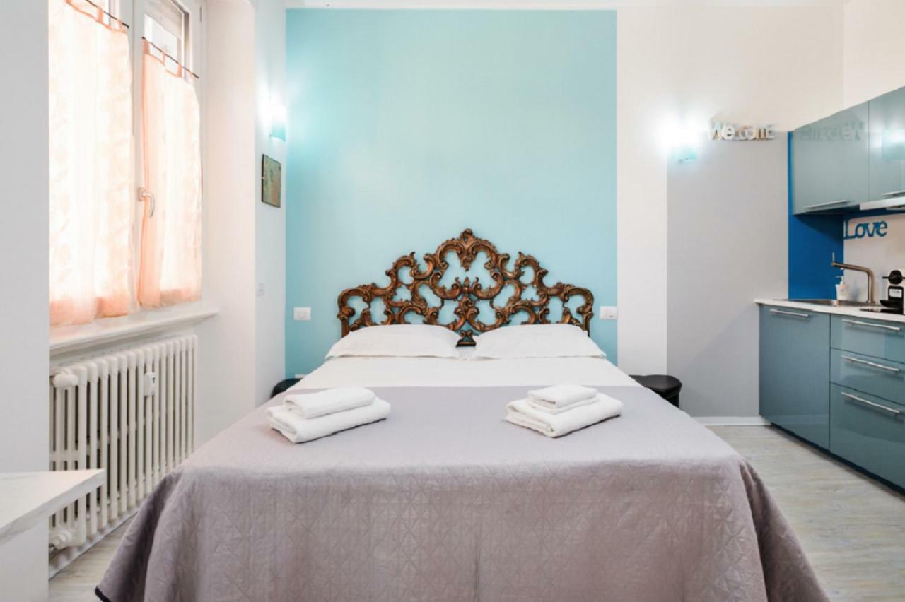 ℒovely & ℰlegant Studio Next To Duomo/Missori Mediolan Zewnętrze zdjęcie